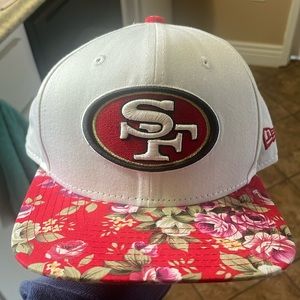 San Francisco 49ers Floral New Era SnapBack Hat Cap Like New - Rare Hat